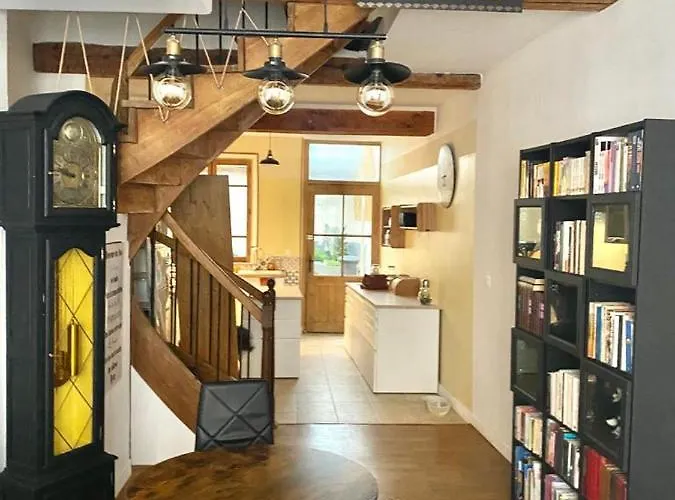 Alojamento de Acomodação e Pequeno-almoço Rooftop Face à La Cité 'rfc'